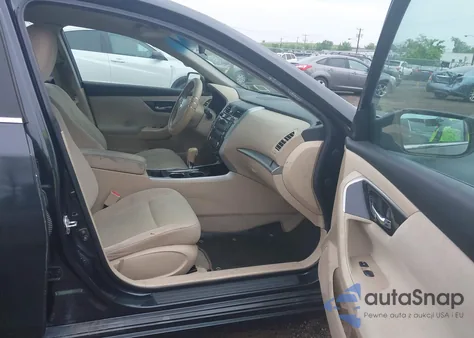 2014 Nissan Altima 2.5 S z USA, uszkodzony, nr VIN 1N4AL3AP1EN206713